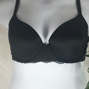 Savage X Fenty Bra Size 36DDD  *Can be Racerback*